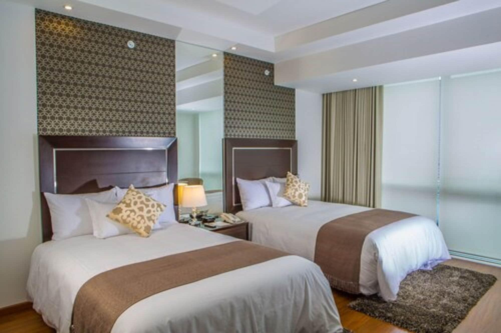 Jose Antonio Deluxe Hotell Lima Exteriör bild
