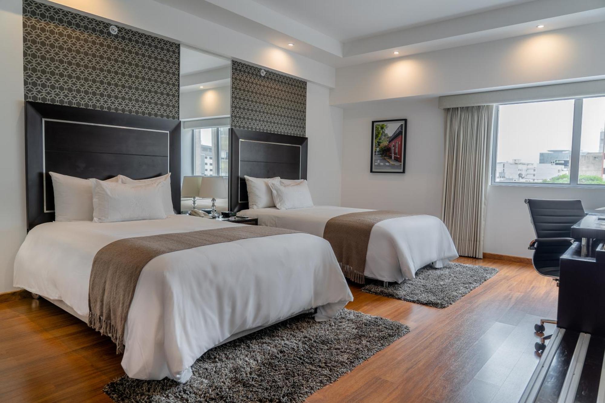 Jose Antonio Deluxe Hotell Lima Exteriör bild