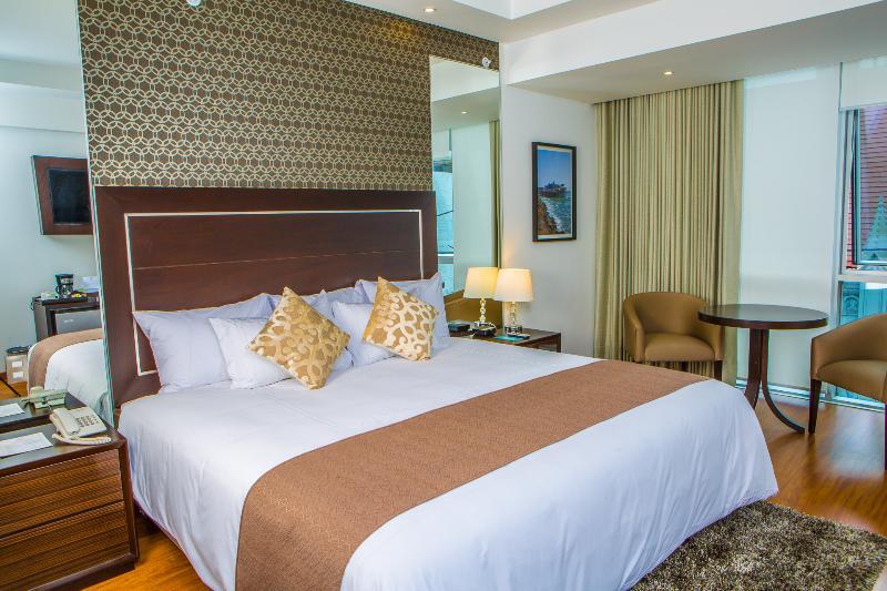 Jose Antonio Deluxe Hotell Lima Exteriör bild
